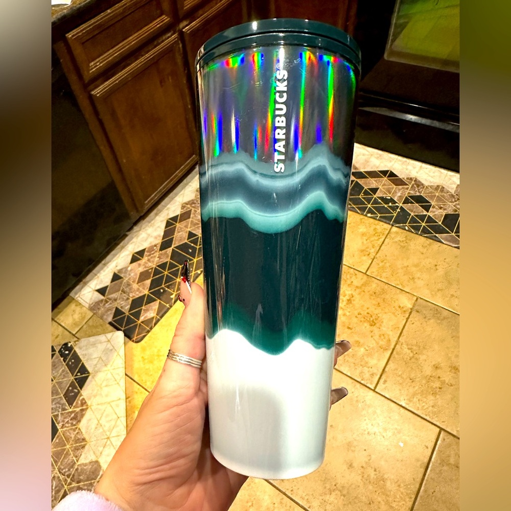 Starbucks Green,White & chrome Tumbler and other designs
Price is per cup